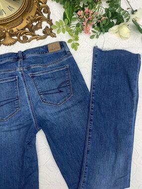 American Eagle High Rise Skinny Kick Next Level Stretch size 6 X Long